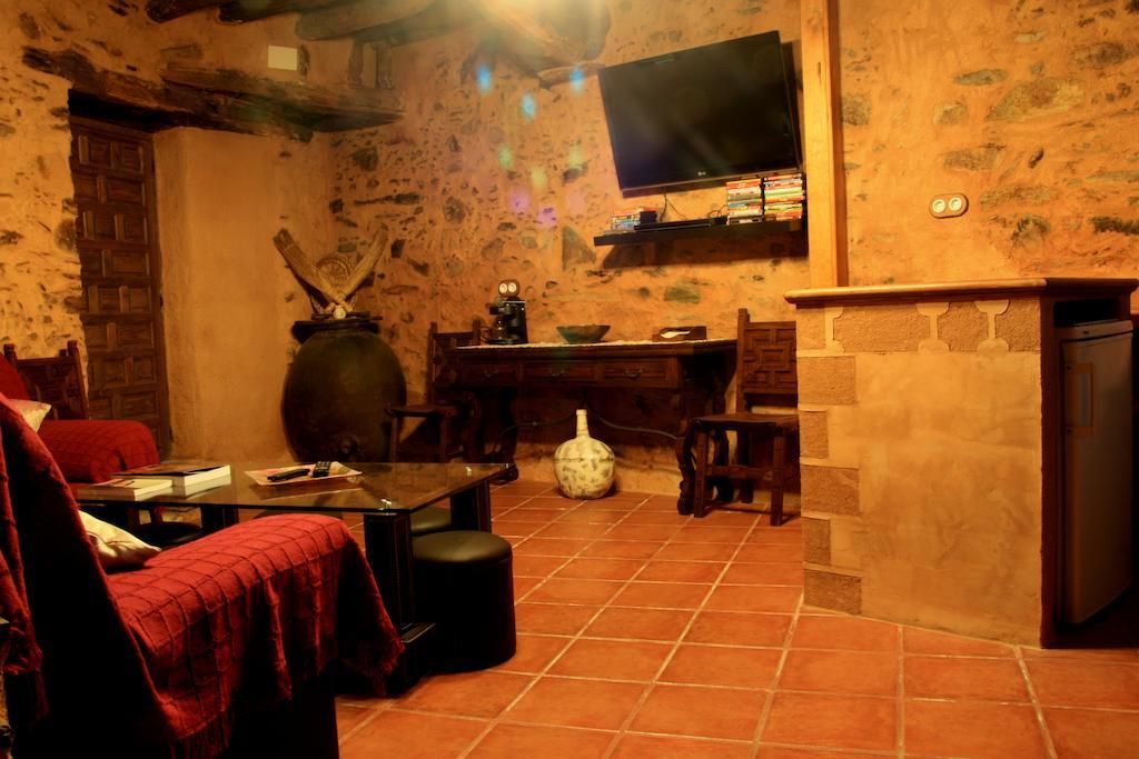 La Boticaria Casa Rural Apartamento Descargamaría Eksteriør bilde