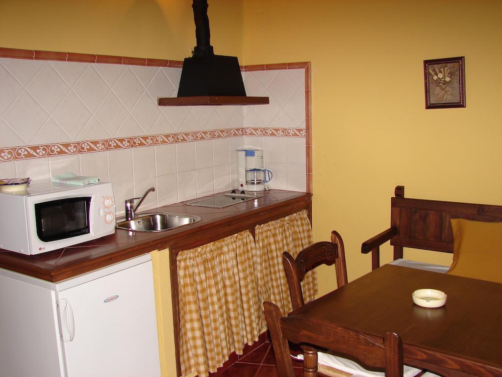 La Boticaria Casa Rural Apartamento Descargamaría Rom bilde